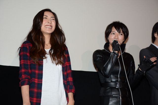 釈由美子、ボディースーツがキツい！フォトギャラリー（3枚目）