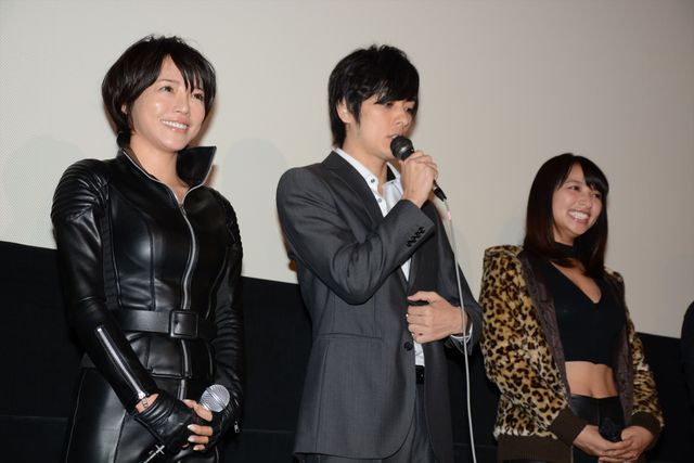 釈由美子、ボディースーツがキツい！フォトギャラリー（4枚目）