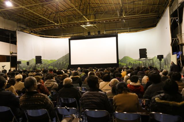 『月とキャベツ』真田麻垂美が女優業復帰を報告！　山崎まさよしとのツーショットが実現！　画像ギャラリー（3枚目）