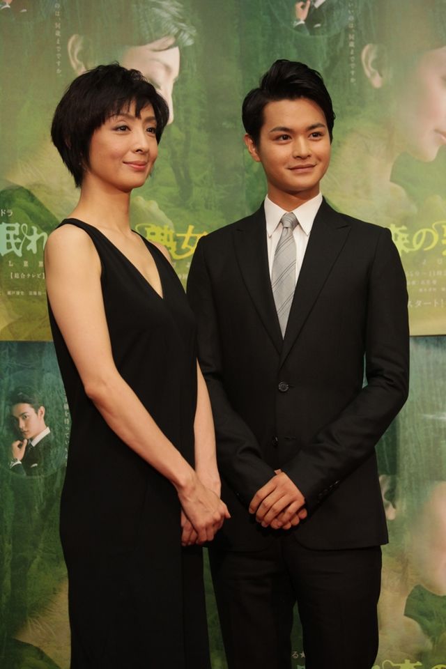 草刈民代＆瀬戸康史出席！よるドラ「眠れる森の熟女」試写会写真