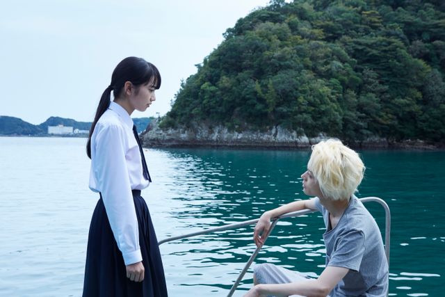 ドキッ！小松菜奈＆菅田将暉のラブな瞬間がお披露目！映画『溺れるナイフ』フォトギャラリー（3枚目）