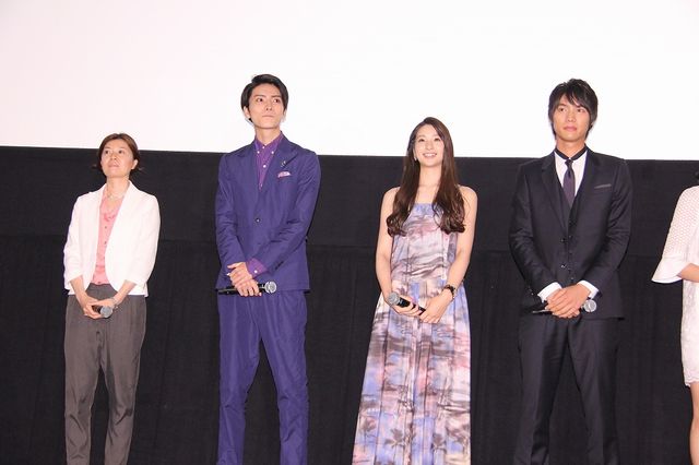 川口春奈＆福士蒼汰のあま～い公開「あーん！」写真ギャラリー（7枚目）