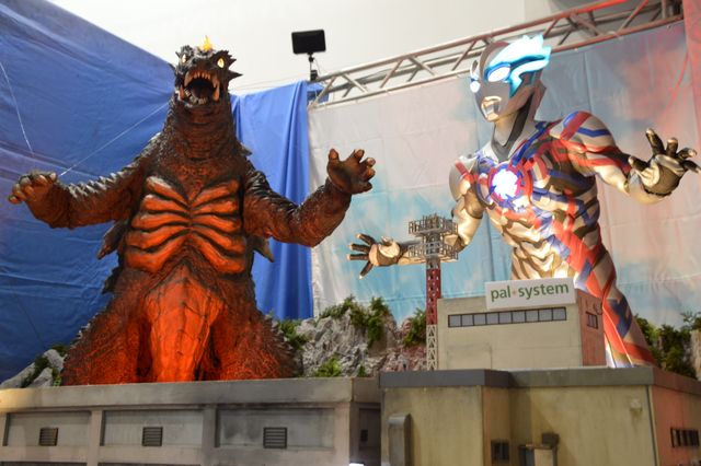 ニュージェネウルトラマンの“絆”がテーマ、ゼロvsヴァラロンなど展示！「ウルサマ2024」メディア内覧会（5枚目）