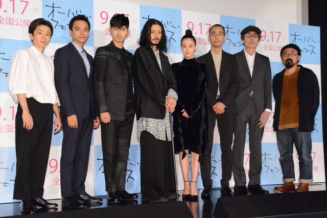 オダジョー、蒼井優、松田翔太、満島真之介ら登場！映画『オーバー・フェンス』フォトギャラリー（6枚目）