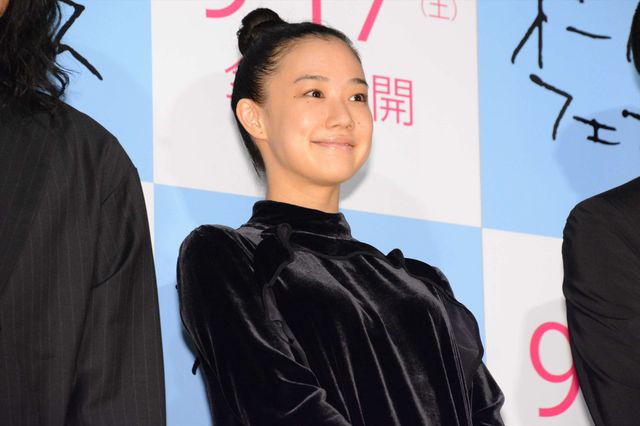 オダジョー、蒼井優、松田翔太、満島真之介ら登場！映画『オーバー・フェンス』フォトギャラリー（18枚目）