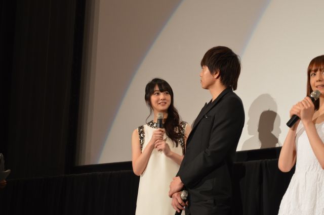 鬼束ちひろ、佐々木希にメロメロ！『呪怨 -終わりの始まり-』初日舞台あいさつフォトギャラリー（8枚目）