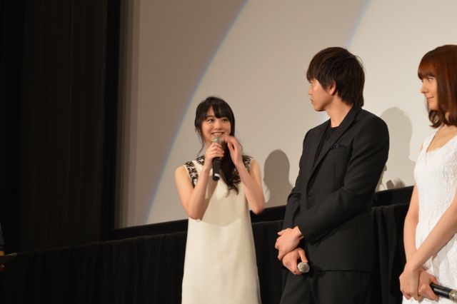 鬼束ちひろ、佐々木希にメロメロ！『呪怨 -終わりの始まり-』初日舞台あいさつフォトギャラリー（14枚目）