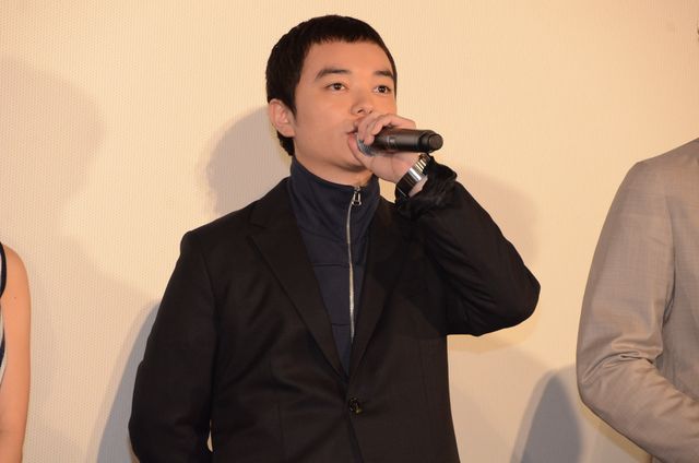 共演者からほめちぎられる神木隆之介『3月のライオン　前編』初日舞台あいさつフォトギャラリー（11枚目）