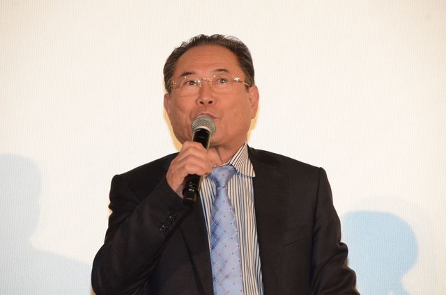 共演者からほめちぎられる神木隆之介『3月のライオン　前編』初日舞台あいさつフォトギャラリー（14枚目）