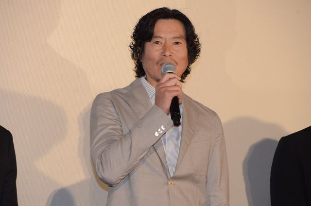 共演者からほめちぎられる神木隆之介『3月のライオン　前編』初日舞台あいさつフォトギャラリー（19枚目）