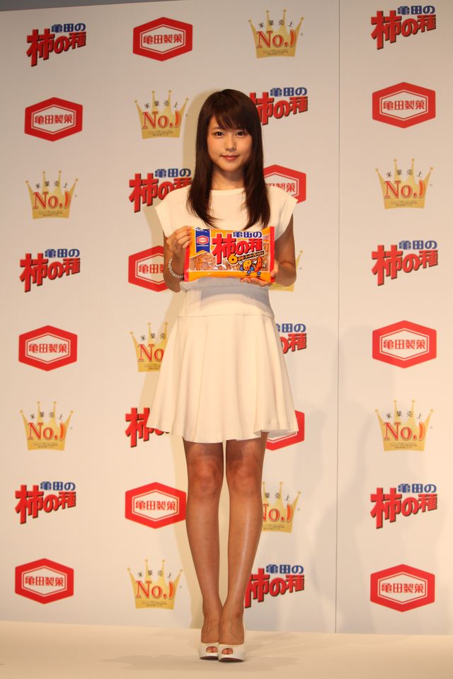 美脚がすらり…有村架純フォトギャラリー（8枚目）