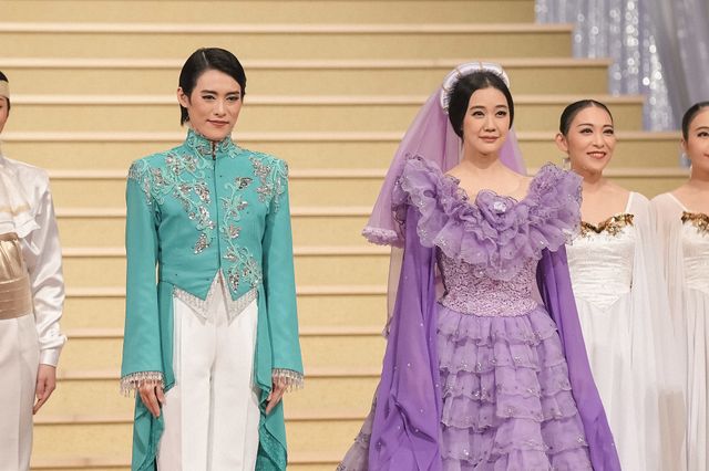 レビューショーが開幕！「ブギウギ」第10回の場面写真（3枚目）