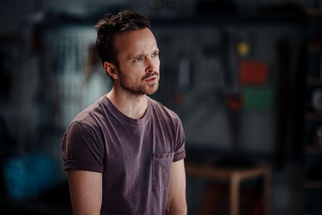 どっちもカレン・ギラン！『デュアル』場面写真（5枚目）