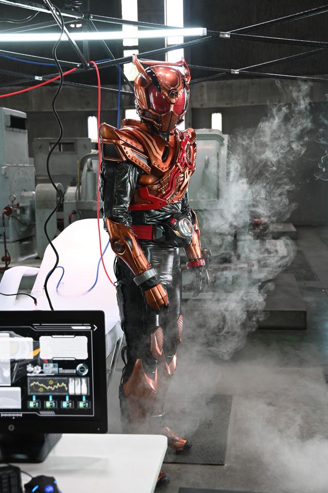 ブロンズドライブ参戦「仮面ライダーアウトサイダーズep.3　バトルファイトの再開とゼインの誕生」場面写真（2枚目）