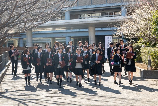 「御上先生」卒業の日、3年2組を待ち受けるのは…最終話場面写真：フォトギャラリー