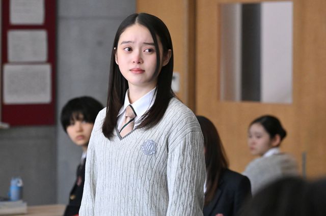 「御上先生」卒業の日、3年2組を待ち受けるのは…最終話場面写真（4枚目）