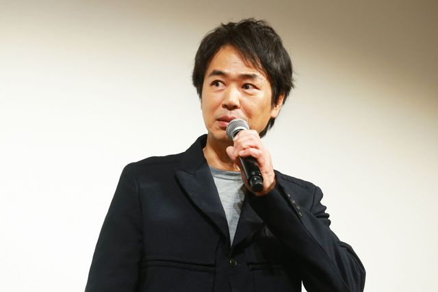 「半分、青い。」子役がリンゴをもって登場！映画『家族のはなし』親子試写会（3枚目）