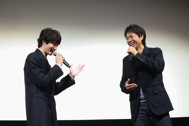 「半分、青い。」子役がリンゴをもって登場！映画『家族のはなし』親子試写会（5枚目）