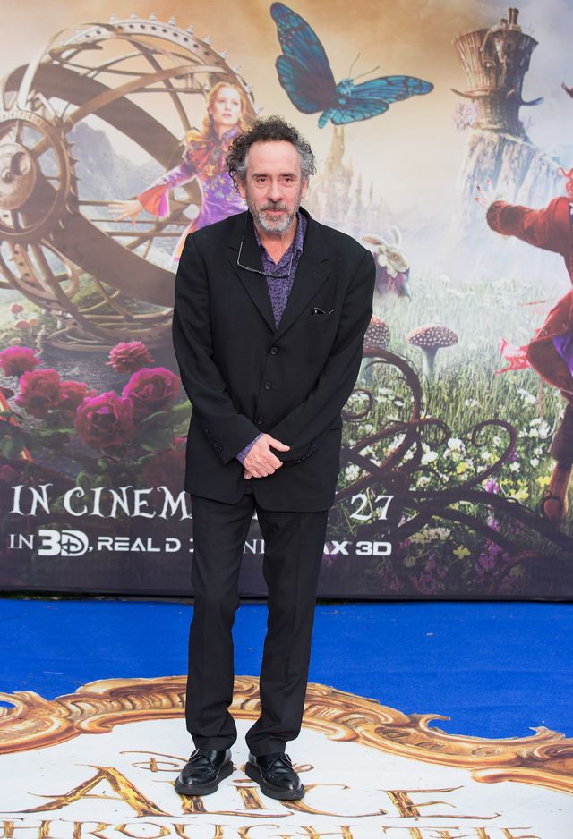 大胆ドレスのミア・ワシコウスカ、ジョニー・デップらと再会！『アリス』EUプレミアフォトギャラリー（10枚目）