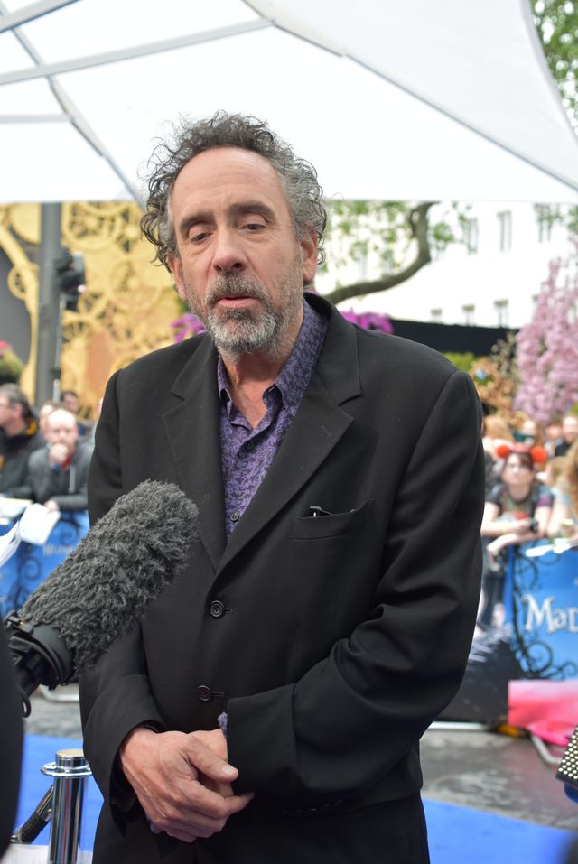 大胆ドレスのミア・ワシコウスカ、ジョニー・デップらと再会！『アリス』EUプレミアフォトギャラリー（47枚目）