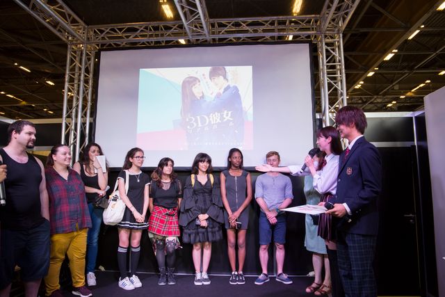 中条あやみ＆佐野勇斗、フランスへ！『3D彼女　リアルガール』上映で湧くジャパンエキスポ（3枚目）