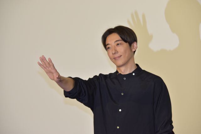 高橋一生、飯豊まりえら「岸辺露伴は動かない」新作会見にトニオ役キャストも来場！（25枚目）