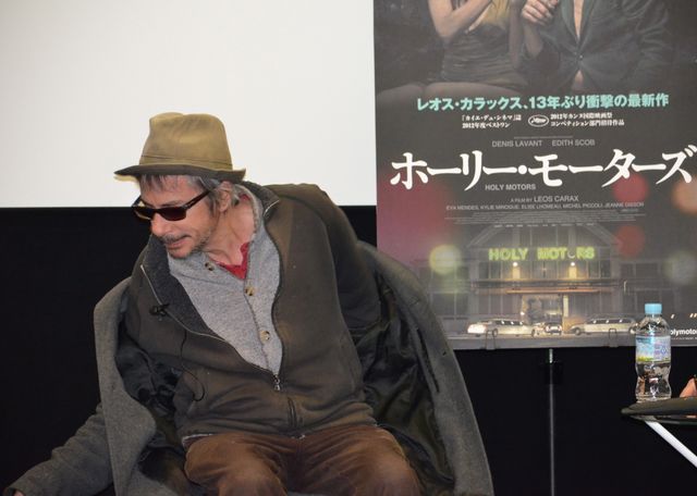 レオス・カラックス監督来日会見フォトギャラリー（2枚目）