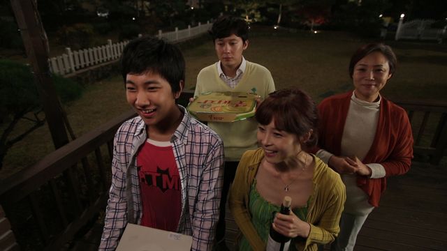 映画『レッド・ファミリー』フォトギャラリー（5枚目）