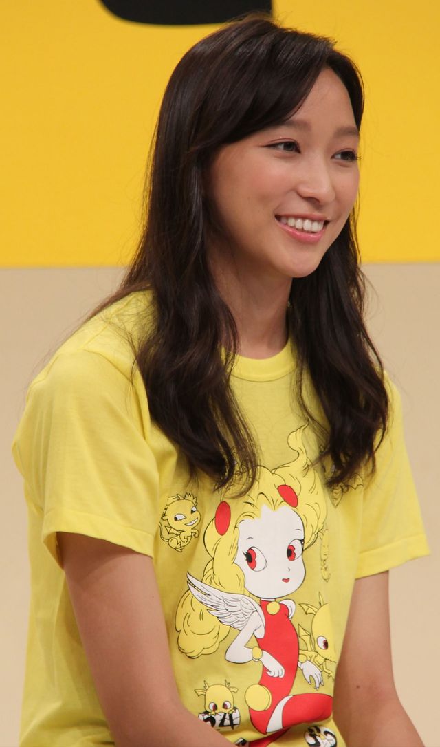 「ファイナルファンタジー」天野喜孝がデザインしたチャリTシャツ！写真ギャラリー（3枚目）