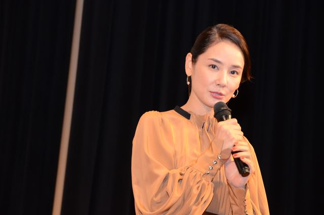 吉田羊＆太賀、ゴスペラーズ生歌に感激！映画『母さんがどんなに僕を嫌いでも』完成披露試写会（3枚目）