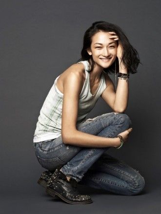 脚長っ！モデル冨永愛の高校生時代フォトギャラリー（3枚目）