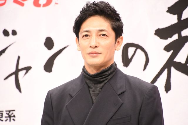 玉木宏、桜井ユキ、音尾琢真らドラマ「ジャンヌの裁き」会見の様子（4枚目）