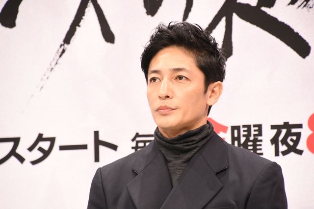 玉木宏、桜井ユキ、音尾琢真らドラマ「ジャンヌの裁き」会見の様子（6枚目）