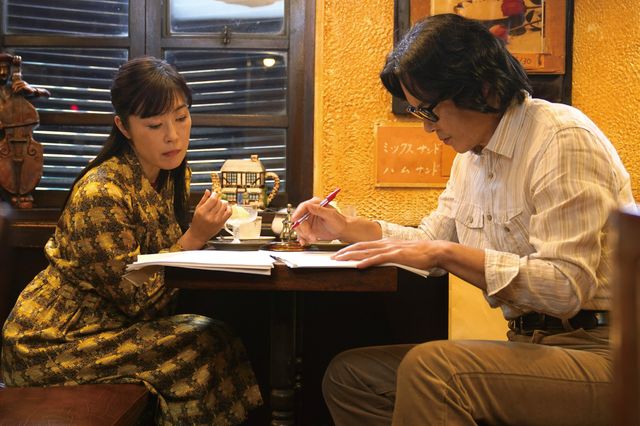 井上荒野の問題作を映画化！寺島しのぶ×豊川悦司『あちらにいる鬼』場面写真（4枚目）