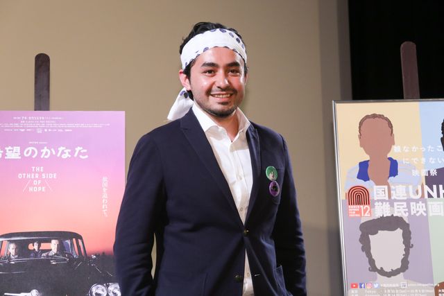 超イケメン！アキ・カウリスマキ映画のシリア人俳優、寿司職人ルックで「イラッシャイマセ！」（3枚目）