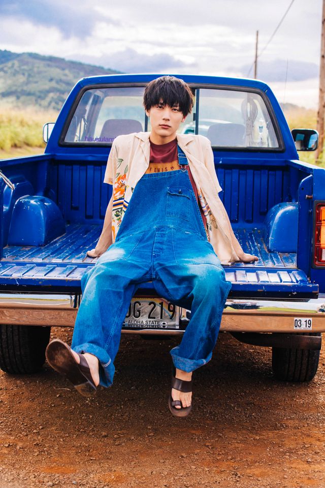 二十歳・中川大志、大人な表情に！「中川大志 写真集『maka hou』」（5枚目）