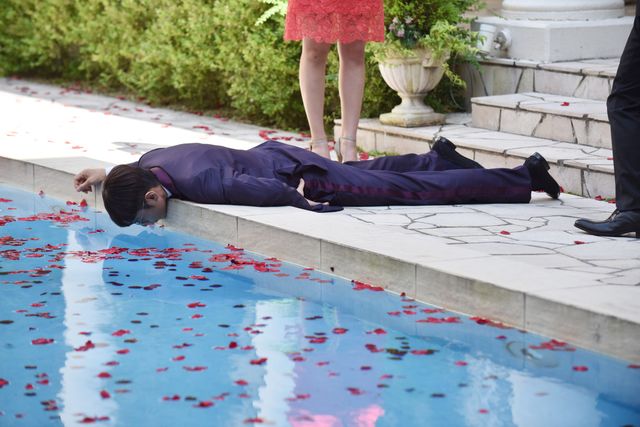 波瑠が黒ドレスでオトナの女性に大変身！（7枚目）