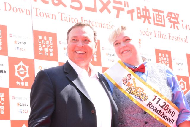 『Mr.ダマー』ボビー・ファレリー監督にそっくりな娘さん！フォトギャラリー：フォトギャラリー