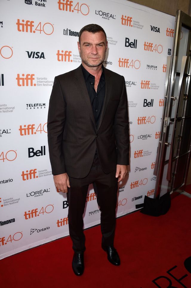 マーク・ラファロが『Spotlight』で演じたボストン・グローブ紙の記者マイクさんとパチリ！トロント映画祭フォトギャラリー（7枚目）