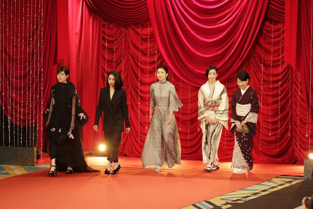 圧倒的な美しさ！豪華女優が授賞式にそろい踏み（7枚目）