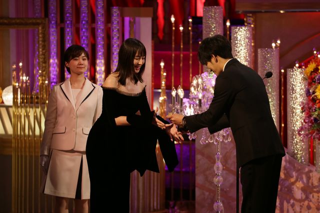 圧倒的な美しさ！豪華女優が授賞式にそろい踏み（14枚目）