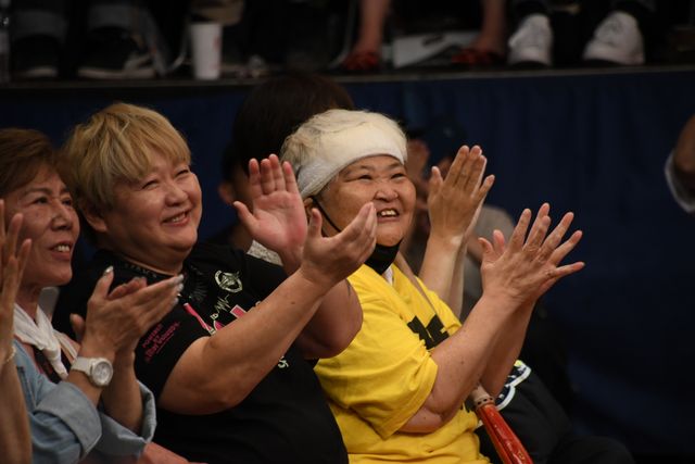 唐田えりか、会見で連続の涙…「極悪女王」レスラー役キャスト大集合（11枚目）