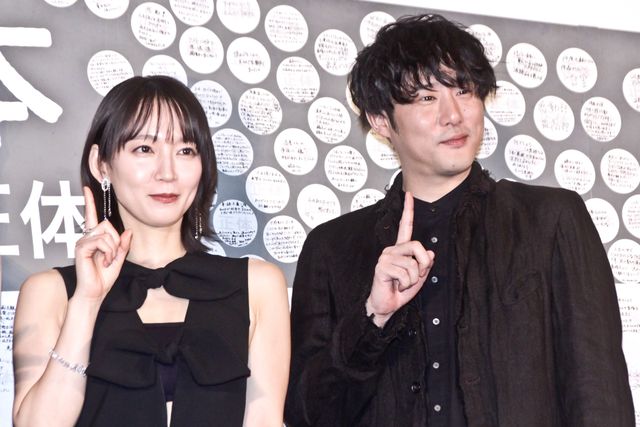 吉岡里帆、美麗ドレスで登壇！横浜流星主演『正体』大ヒット御礼舞台あいさつ（8枚目）