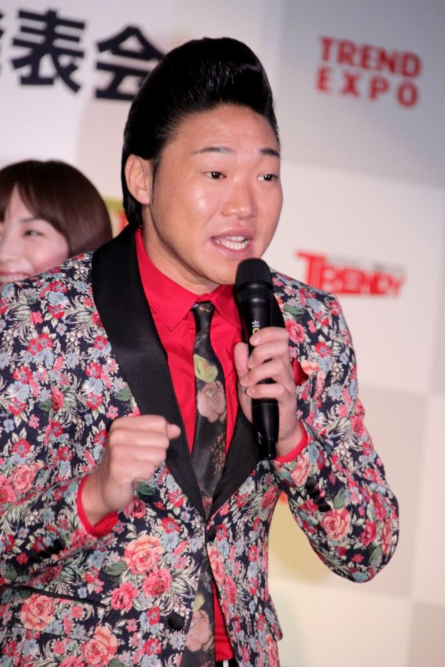 竹内涼真がタキシードで登場！日経トレンディ「2017年ヒット商品ベスト30」＆「2018年ヒット予測ランキング」発表会（7枚目）