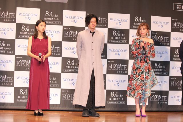 オダギリジョー、仲里依紗、黒島結菜と共に法政大学に登場!:フォトギャラリー
