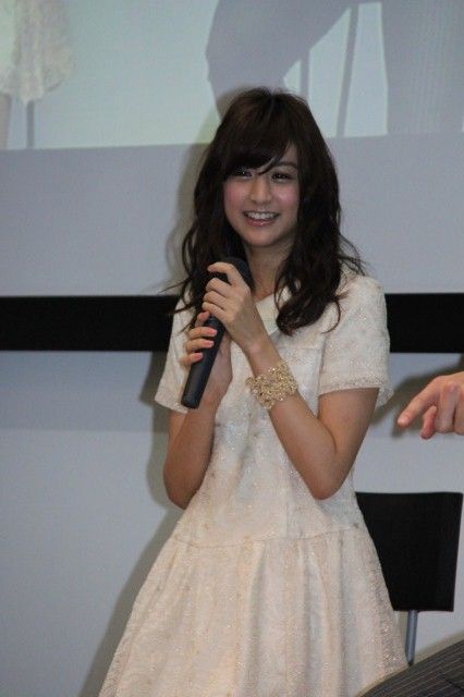 山本美月登壇！「サムライDays、欧州Days」出版記念握手会イベント（9枚目）