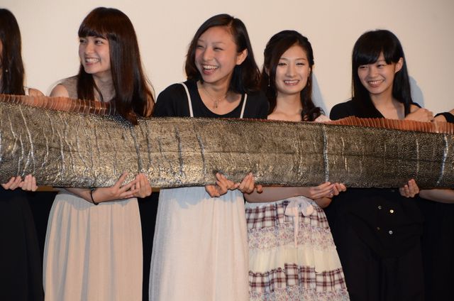 アメリカで実際にあった女子高生の集団妊娠騒動らしいです…『リュウグウノツカイ』初日舞台あいさつ写真ギャラリー：フォトギャラリー