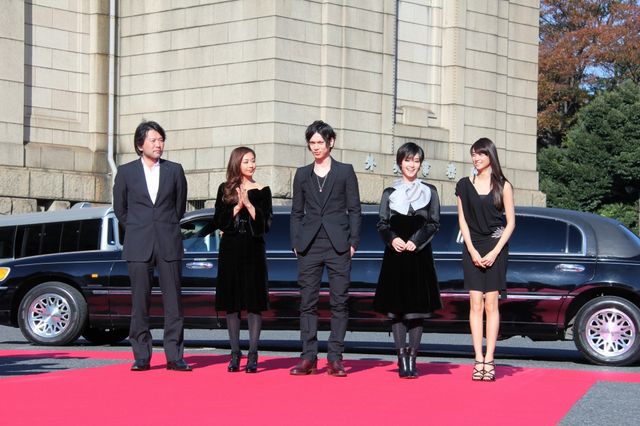 水嶋ヒロが2年半ぶり公の場！映画『黒執事』完成報告レッドカーペットイベント　フォトギャラリー（2枚目）