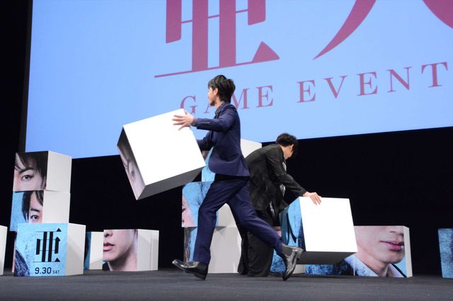 キラッキラした目で話す佐藤健　映画『亜人』公開直前イベント（27枚目）