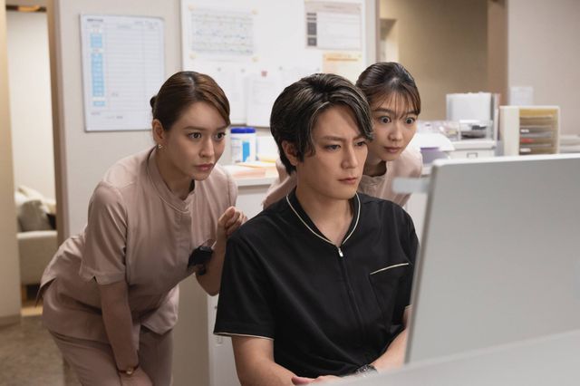 キャストが特殊メイクで激変！Netflix「ダウンタイム」場面写真＜10点＞（8枚目）